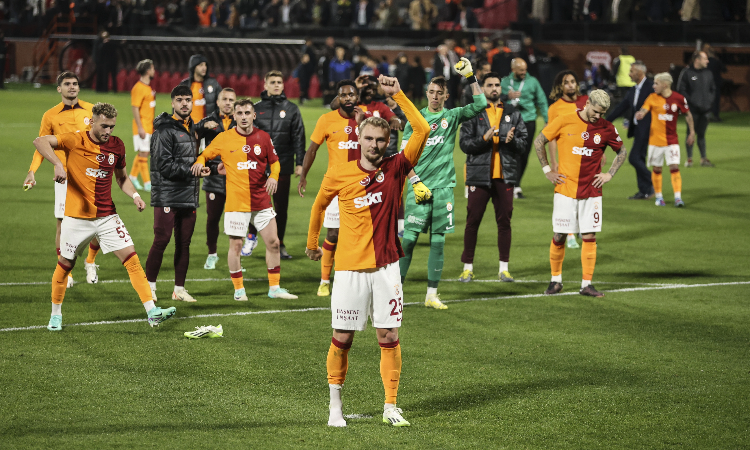 Galatasaray ikinci yarıda güldü