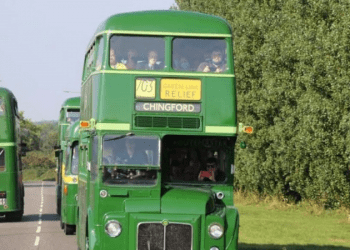 Londra’nın popüler ‘kış otobüsü’ etkinliği 25 Şubat’ta geri dönüyor