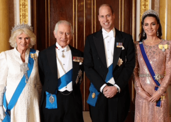 Kraliyet Ailesi, Endgame iddialarına karşı birleşik cephe sergiliyor