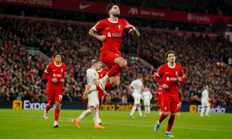 Liverpool beş golle turladı