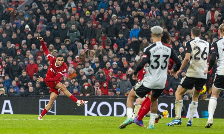 Liverpool’dan muhteşem geri dönüş