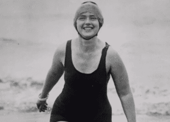 Manş Denizi’ni yüzerek geçen ilk Britanyalı kadın filmle anılıyor