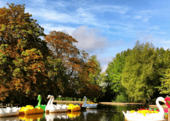 Gölde botla gezi: Ally Pally’de unutulmaz bir deneyim sizi bekliyor