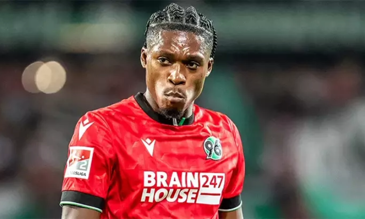 Galatasaray, Derrick Köhn’e imzayı attırıyor