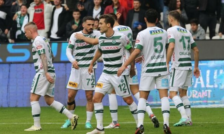 Konyaspor 7 hafta sonra kazandı