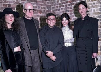 Refik Anadol’un ilk kişisel sergisi ‘Dünyanın Yankıları’, Serpentine’de