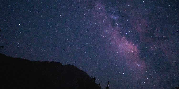 Venüs ve Mars kova burcunda