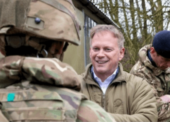 ‘Savunma Bakanlığı hacklendi; İngiliz ordusunun banka bilgilerine erişildi