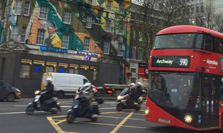 UK’de dokuz yılda 6 bin banka şubesi kapandı