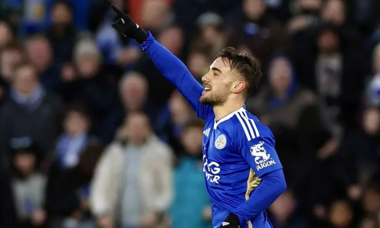 Leicester’da City’de Yunus Akgün için karar zamanı
