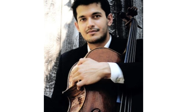 Ashok Klouda performs Tchaikovsky in Muswell Hill