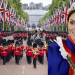Galler Prensesi kamuoyunun karşısında; Trooping the Colour geçit törenine katıldı