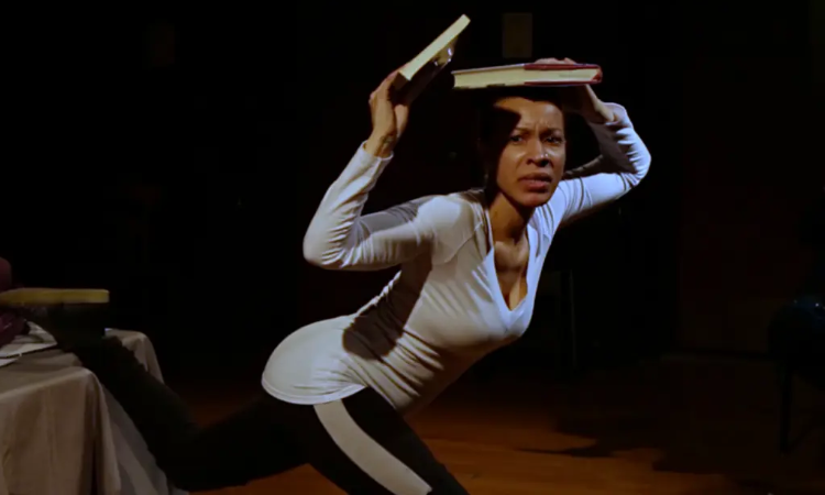 Single Black Femme: Rashayla Marie Brown’dan performans dersi