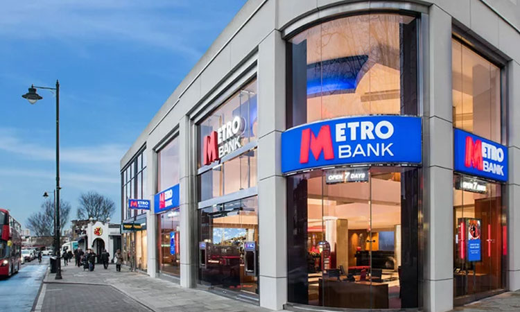 Metro Bank mortgage portföyünü 3 milyar dolara NatWest’e devrediyor
