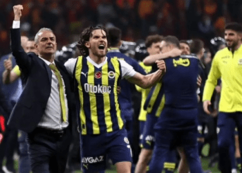 İsmail Kartal’dan, Ferdi Kadıoğlu’na destek: Her zaman arkandayım evlat