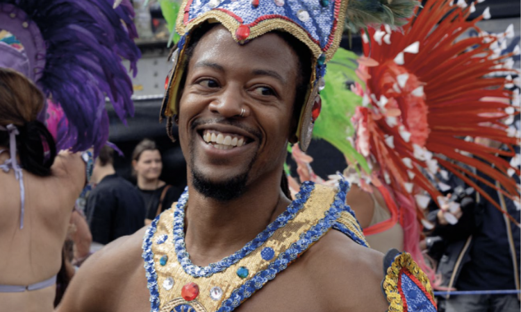 Gezegendeki en büyük topluluk etkinliği; Notting Hill Carnival, 25 – 26 Agustos’ta