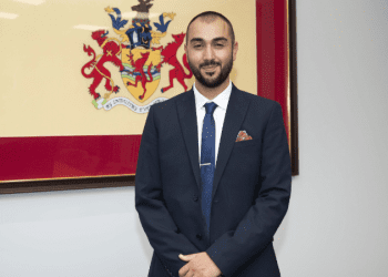 Ergin Erbil, Enfield Belediyesi Meclisi’nin yeni lideri oldu