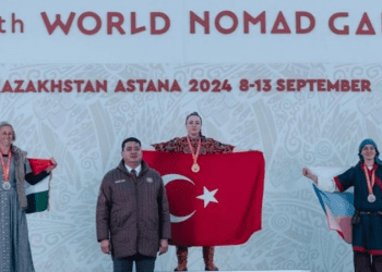 ‘Göçebe sporunun’ kapısını, Kazakistan’da dünyaya açtılar