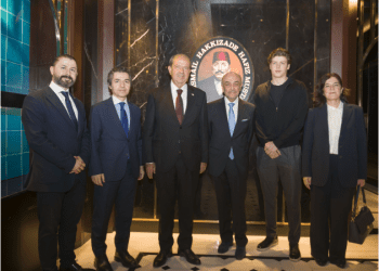 Tatar ve Ertaş, Hafız Mustafa 1864’ün, Londra’da açılacak şubesini ziyaret etti