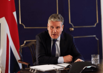 Başbakan Keir Starmer şimdiye kadarki en büyük isyanı yaşadı