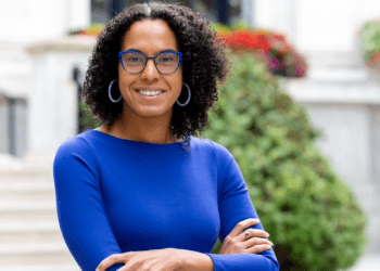 Islington Belediye Meclisi Lideri Cllr Kaya Comer-Schwartz’in görevi değişecek