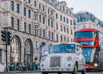 “Reeves, işletme vergisi yükünü hafifletme vaadini yerine getirmeli”