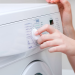 Çamaşır makinesinde yıkanmaması gereken 6 temel parça açıklandı