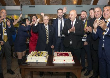 Manchester United 2,5 yılda transfere 600 milyon Sterlin harcadı