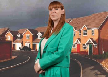 Hükümete çağrı: İngiltere’deki konut krizini çözmek için kira sınırları getirilmeli