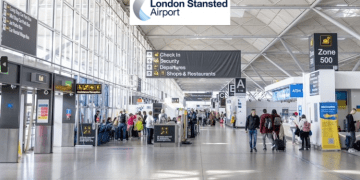 Stansted Havalimanı üçte bir oranında genişletilecek