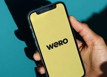 Arsenal, Paris Saint Germain’i ilk yarı bulduğu gollerle 2-0 yendi