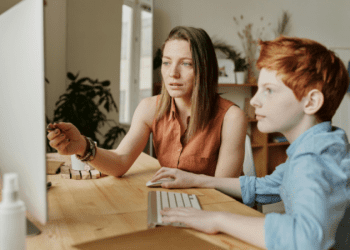 Enfield Belediyesi: Çocuğunuzu çevrimiçi ortamda güvende tutun