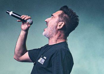 Gyan, bir dönem 600 pound ile kaldığını söyledi