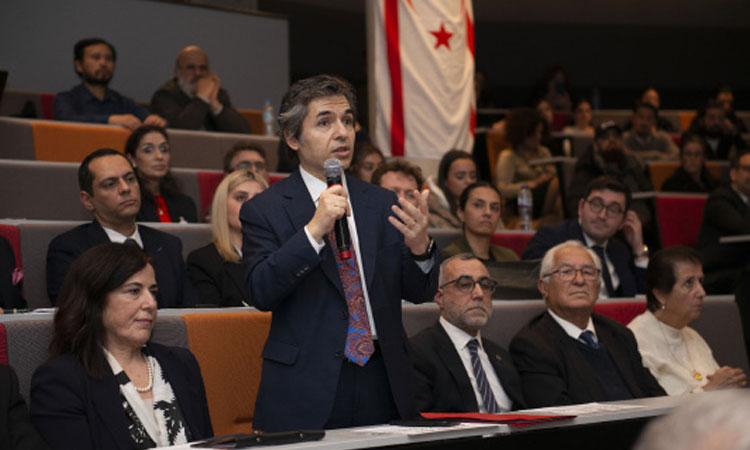 Türkiye’nin Londra Büyükelçisi Osman Koray Ertaş.