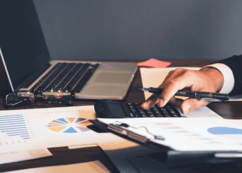 İngiltere’de vergi beyannamesi sınırı 3.000 £’a yükseliyor