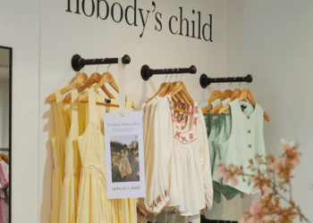 Nobody’s Child, Elizabeth Scarlett ile iş birliğini duyurdu