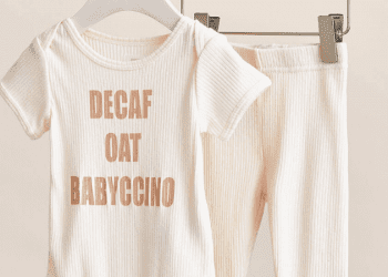 Reiss, çocuk giyiminde ki başarısının ardından, bebek giyimi piyasaya sürdü