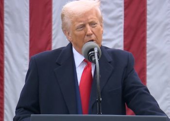 Arsenal’dan Liverpool’u sevindiren puan kaybı!