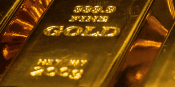 Gold prices rebounded after steep weekly decline