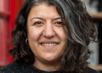 Kırık Kalplerin Kitabı: Ova Ceren’in büyüleyici ilk romanı bu ay yayında