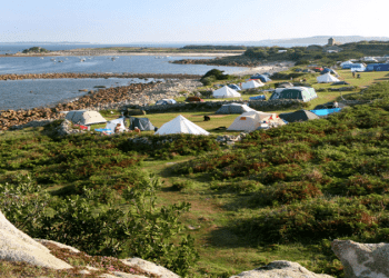 Cornwall’da uygun fiyatlı tatilin anahtarı: Bölgede ki en iyi 5 kamp alanı