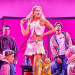 Broadway’in kahkahalarla dolu müzikali Mean Girls, Londra’ya veda ediyor