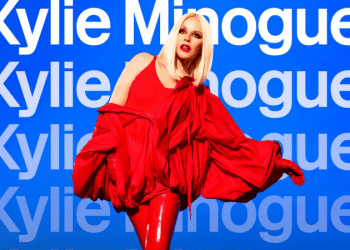 Pop müziğin kraliçesi Kylie Minogue, “Tension Tour 2025” ile O2’ye geliyor