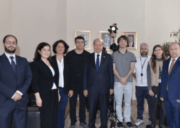 Cumhurbaşkanı Ersin Tatar, KKTC’ye direkt uçuşlara engel olunmaması gerektiğini söyledi