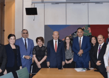 Cumhurbaşkanı Ersin Tatar, İngiltere Parlamentosu KKTC Dostluk Grubu ile bir araya geldi