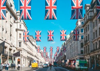 Tottenham yeni yıldızını tanıttı: “Star boy”