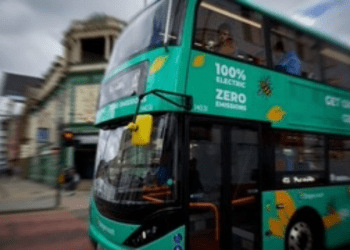 Mayors and Ministers back British manufacturers and greener buses