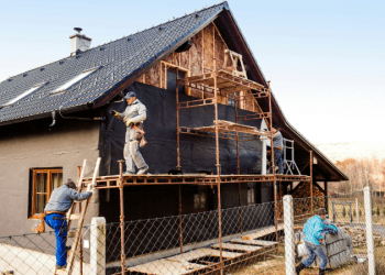 Deadline set for unsafe cladding removal