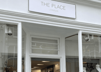 Simon Burstein’in ‘The Place London’ mağazası South Molton Street’te açıldı