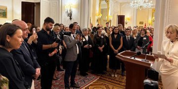 Türk ve İngiliz kadın liderler buluştu